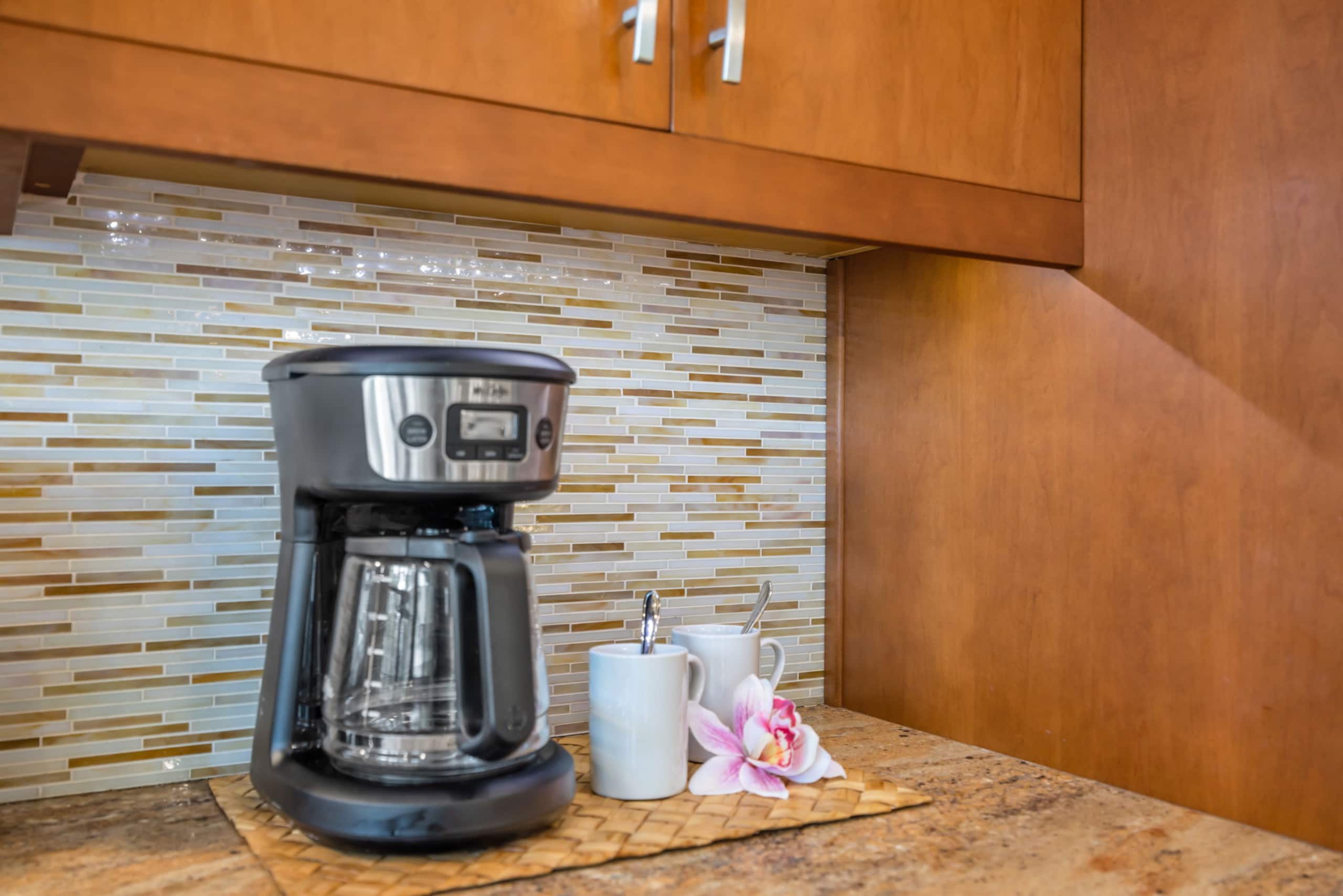 Condo in Kihei · ★4.38 · 2 bedrooms · 4 beds · 2 baths - Image 9