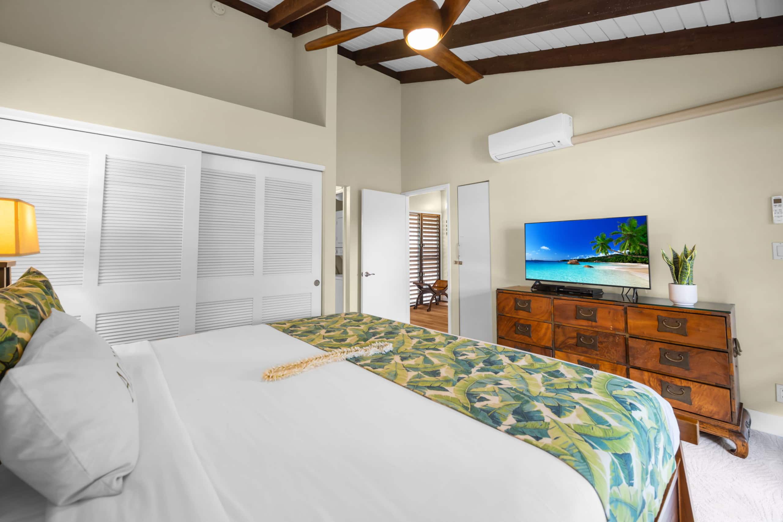 Condo in Kihei · ★4.38 · 2 bedrooms · 4 beds · 2 baths - Image 16