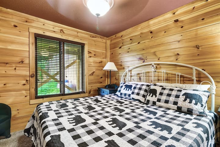 Chumba cha kulala cha King cha ghorofa ya chini