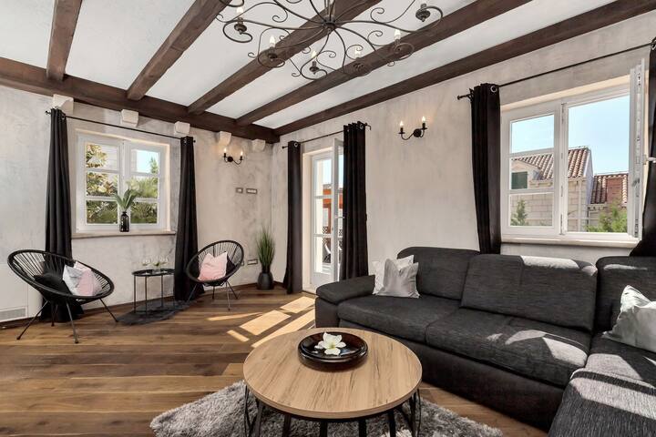 Villa Marko Mit Pool - Makarska