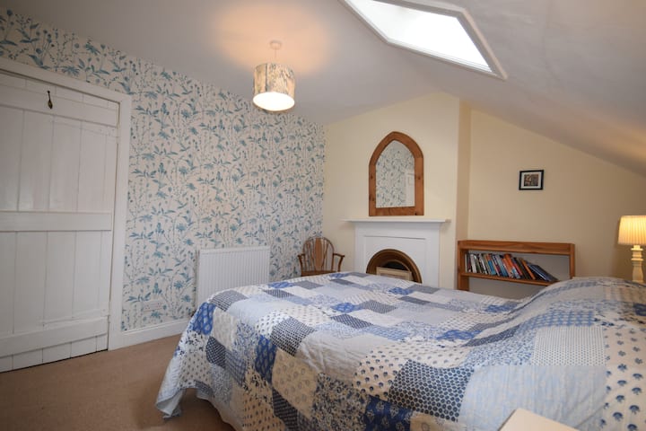 Dhoma e vogël dyshe