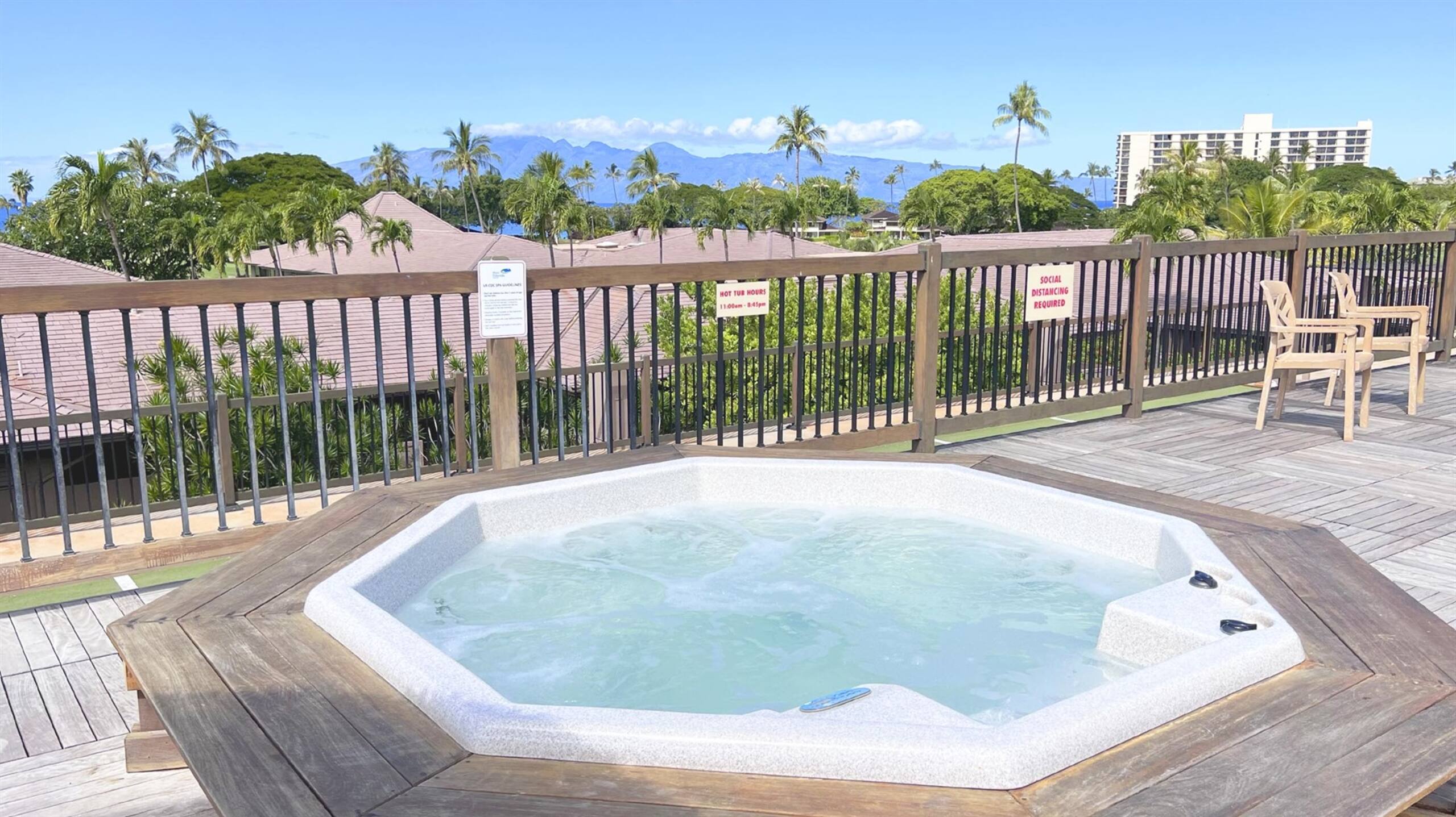 Condo in Kaanapali · ★4.81 · 2 bedrooms · 4 beds · 2 baths - Image 35