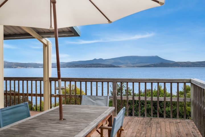 South Arm Waterfront Beach House, Beach Access