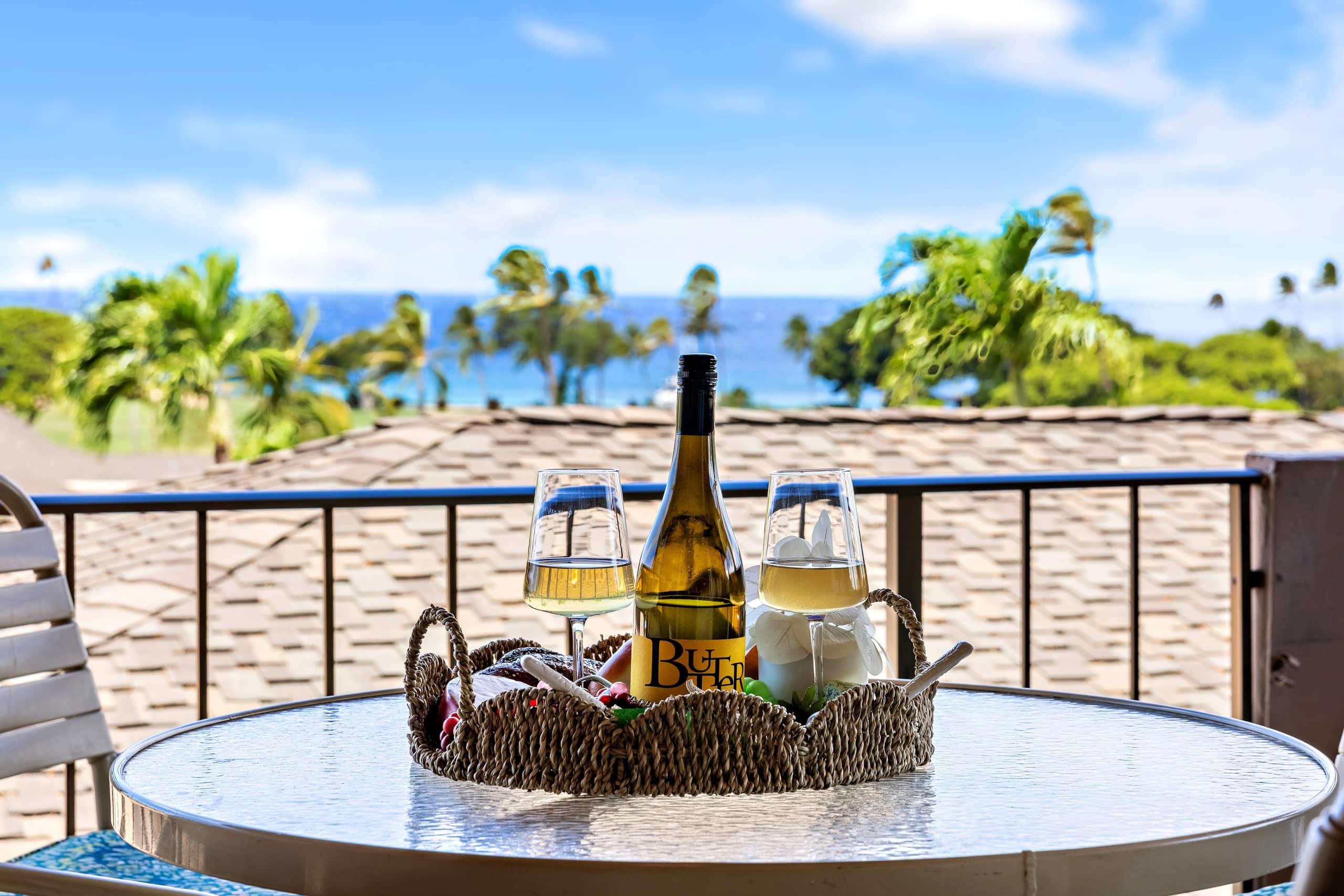 Home in Kaanapali · ★4.92 · Studio · 1 bed · 1 bath - Image 1