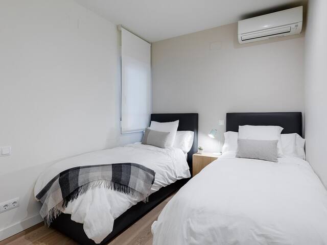 Spacious Salamanca apartment 3BR for families PVII gallery image 5