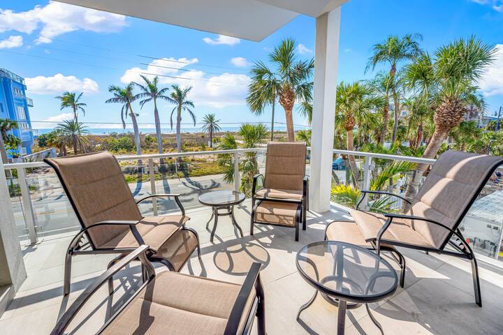 Beachside Management managed Airbnb listing 3
