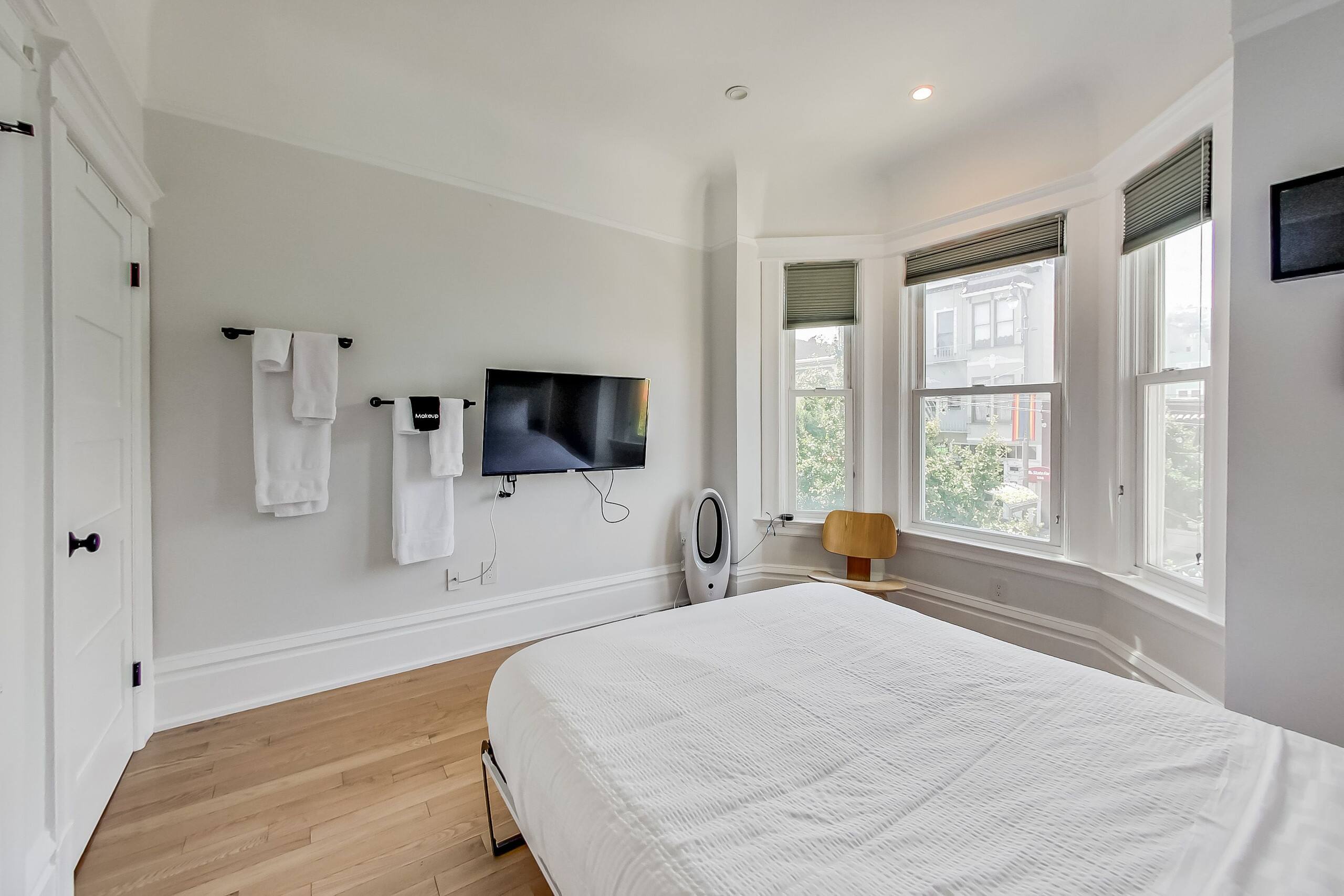 Townhouse in San Francisco · ★4.93 · Studio · 4 beds · 2 baths - Image 36