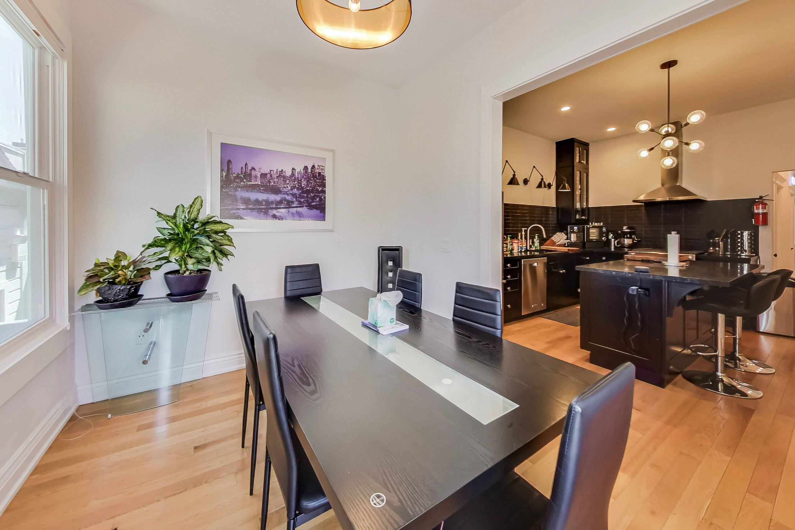 Townhouse in San Francisco · ★4.93 · Studio · 4 beds · 2 baths - Image 50