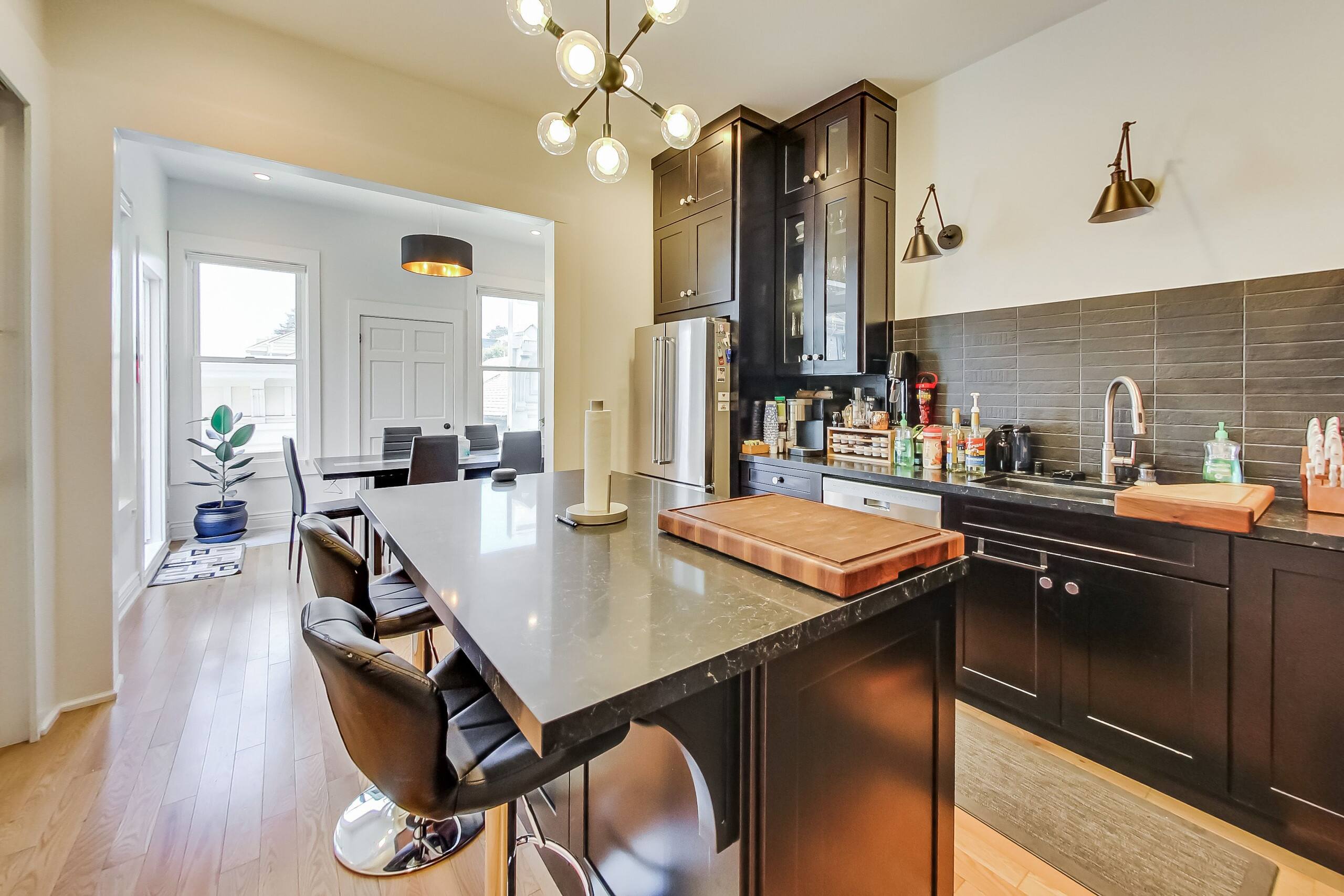Townhouse in San Francisco · ★4.93 · Studio · 4 beds · 2 baths - Image 48