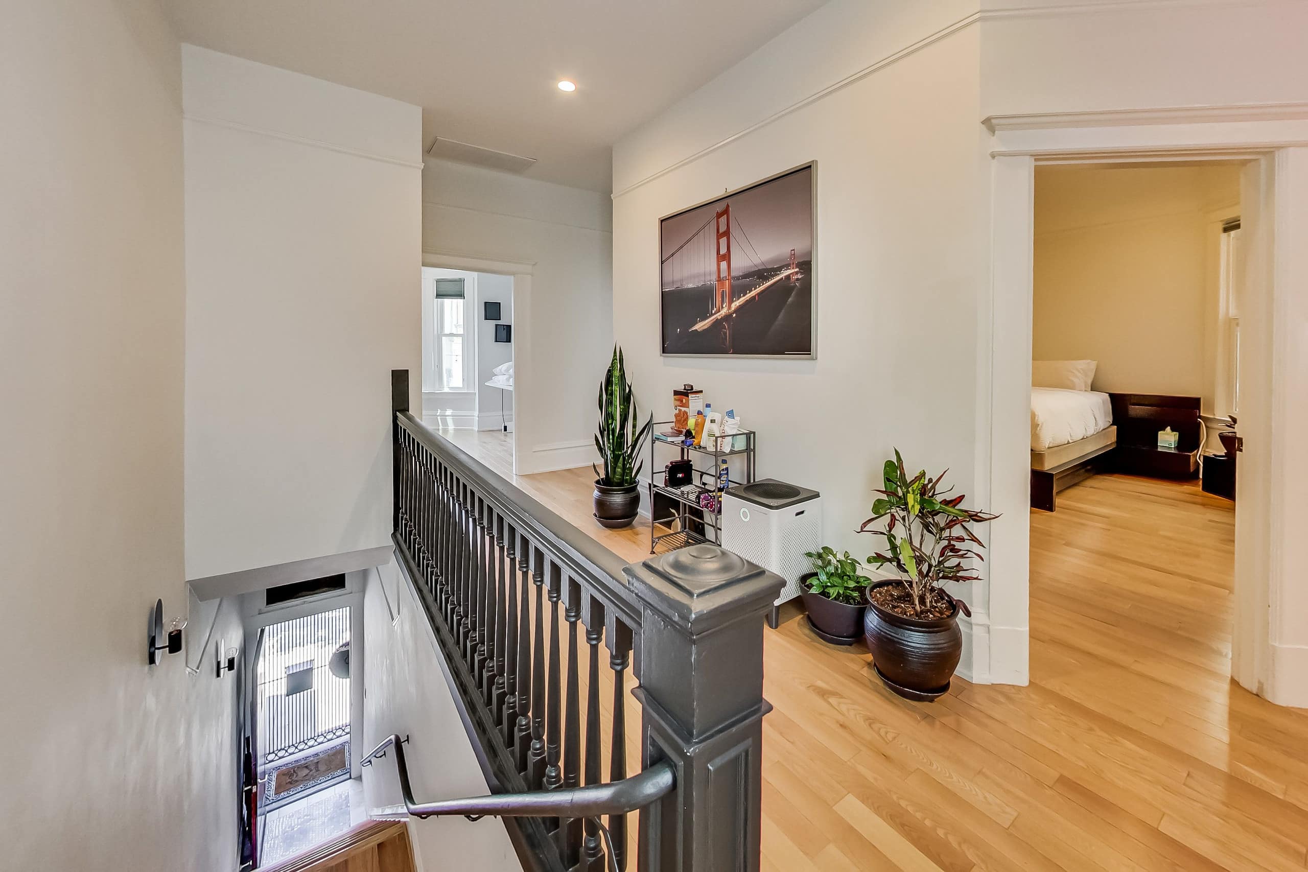 Townhouse in San Francisco · ★4.93 · Studio · 4 beds · 2 baths - Image 19