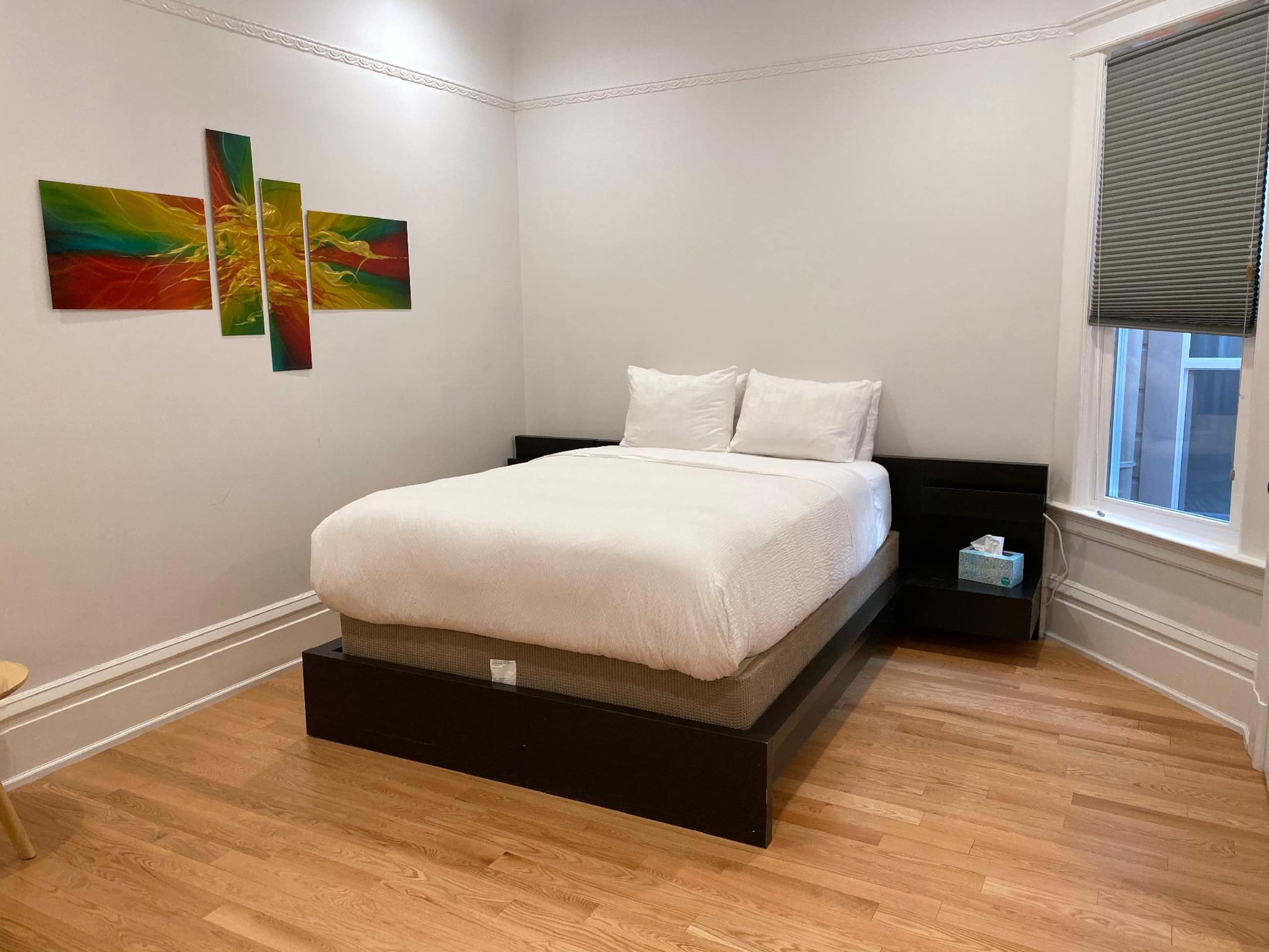 Townhouse in San Francisco · ★4.93 · Studio · 4 beds · 2 baths - Image 22
