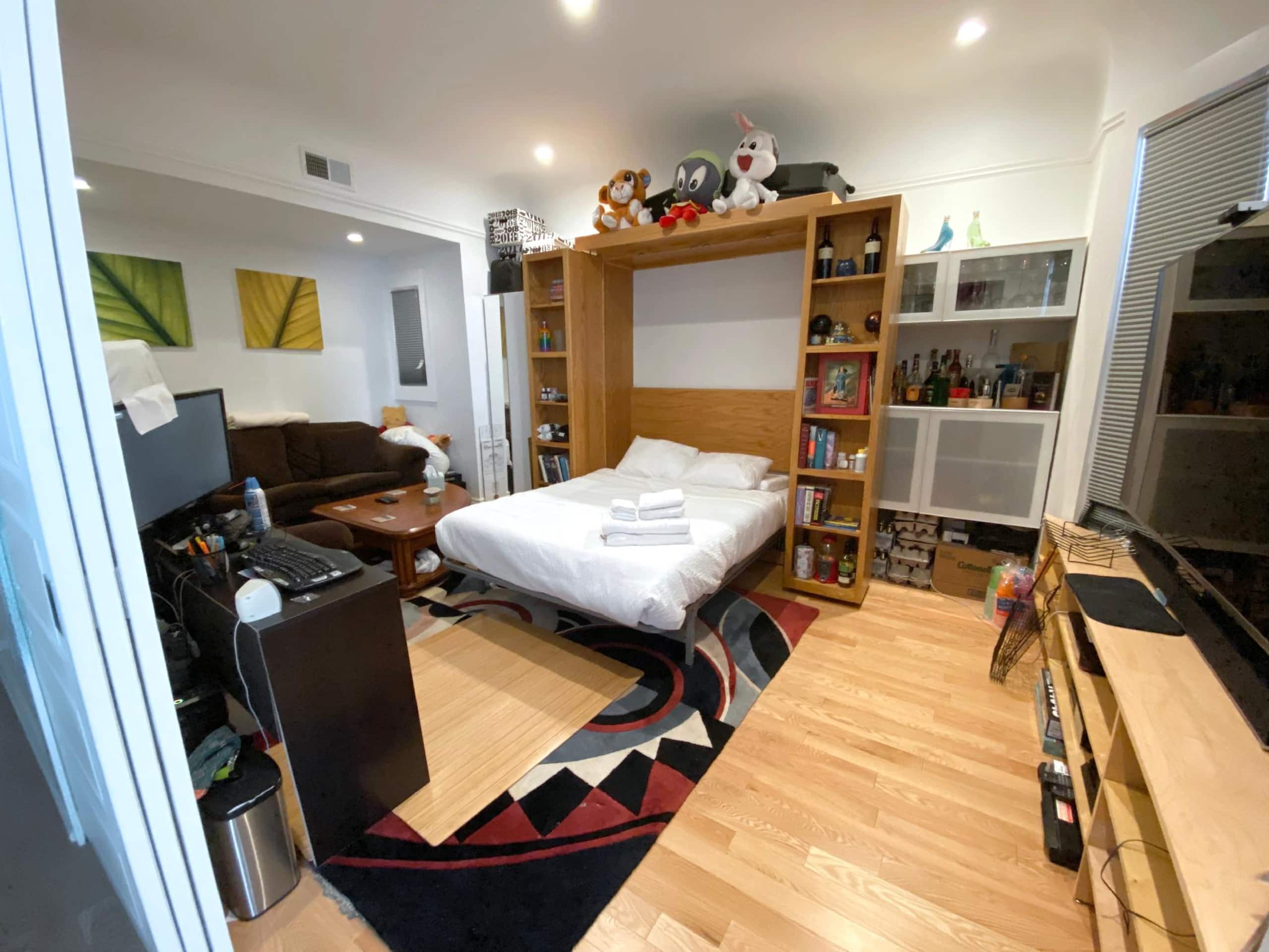 Townhouse in San Francisco · ★4.93 · Studio · 4 beds · 2 baths - Image 41