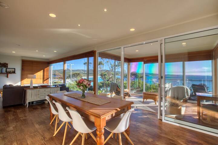 Beach Side Bay Of Fires gallery image 5