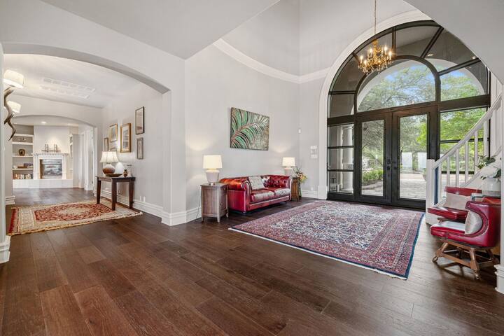 Private Pool + Incredible Views – Paisley Place gallery image 5