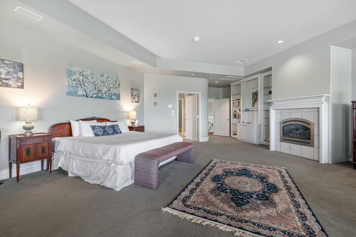 Private Pool + Incredible Views – Paisley Place gallery image 3