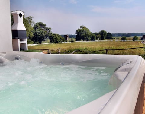 Leistungsstarkes Airbnb: Villa Alba EG-Fewo in Göhren Lebbin