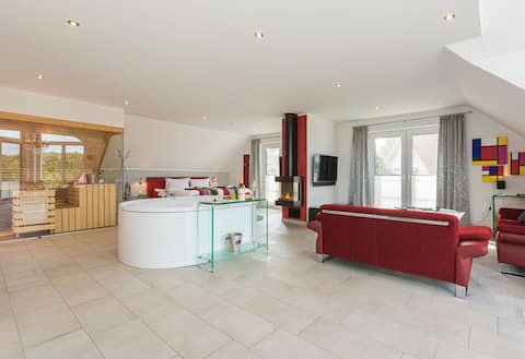 Top Airbnb: Villa Lifestyle / Honeymoon Suite in Göhren Lebbin