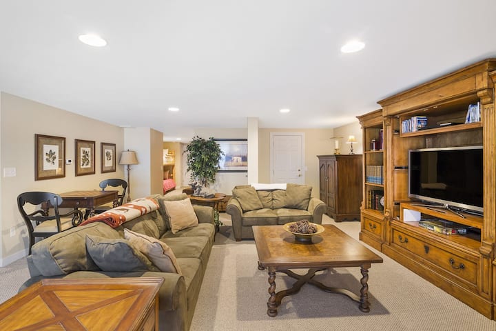 有很多拼图和游戏供家人享用