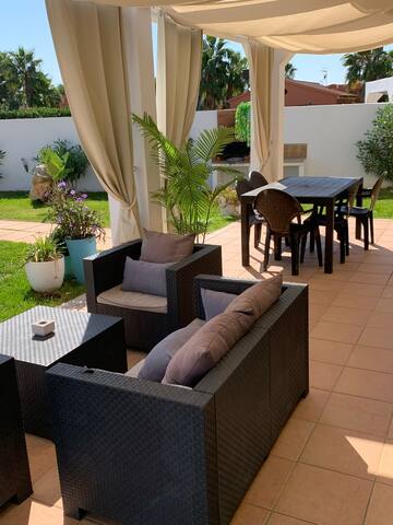 Chalet con piscina en Menorca gallery image 5