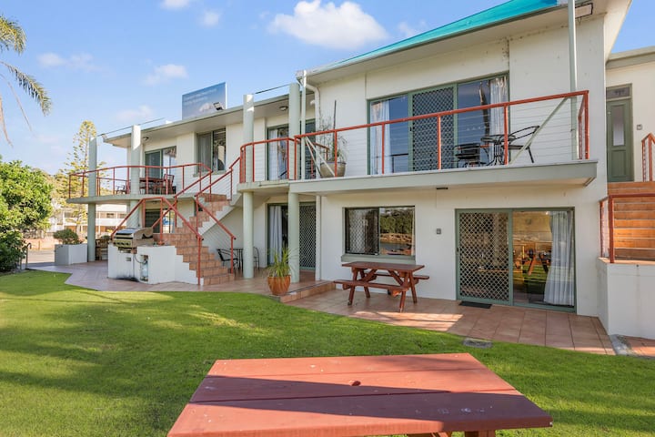 Beachfront 5, 25 Willow Street - Kempsey