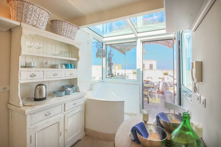 TD Dimora Arcadia with Breathtaking Sea View gallery image 2