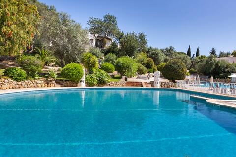 Newly renovated apartment on a nice resort!