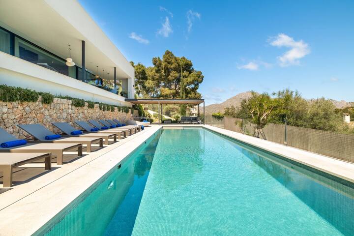 Villa Marvelo gallery image 3