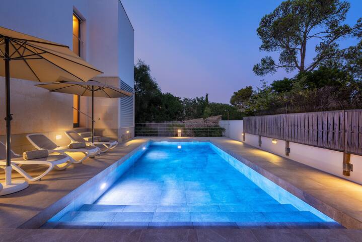 Gotmar 35 gallery image 2