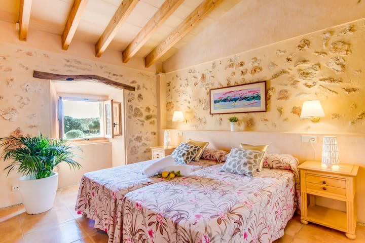 غرفة النوم 1