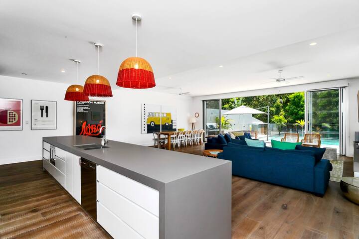 Stonecutters 2 gallery image 3