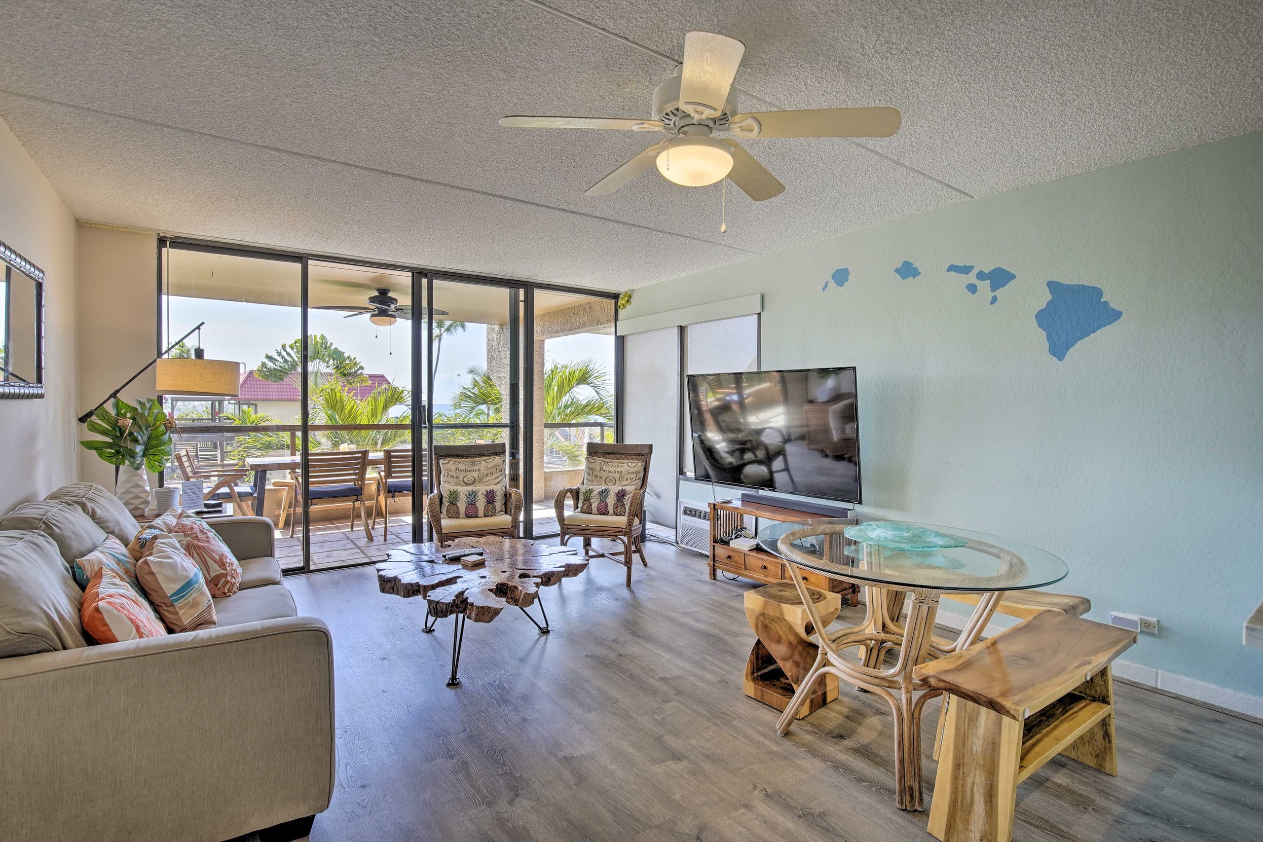 Condo in Kailua-Kona · ★4.6 · 2 bedrooms · 3 beds · 3 baths - Image 5