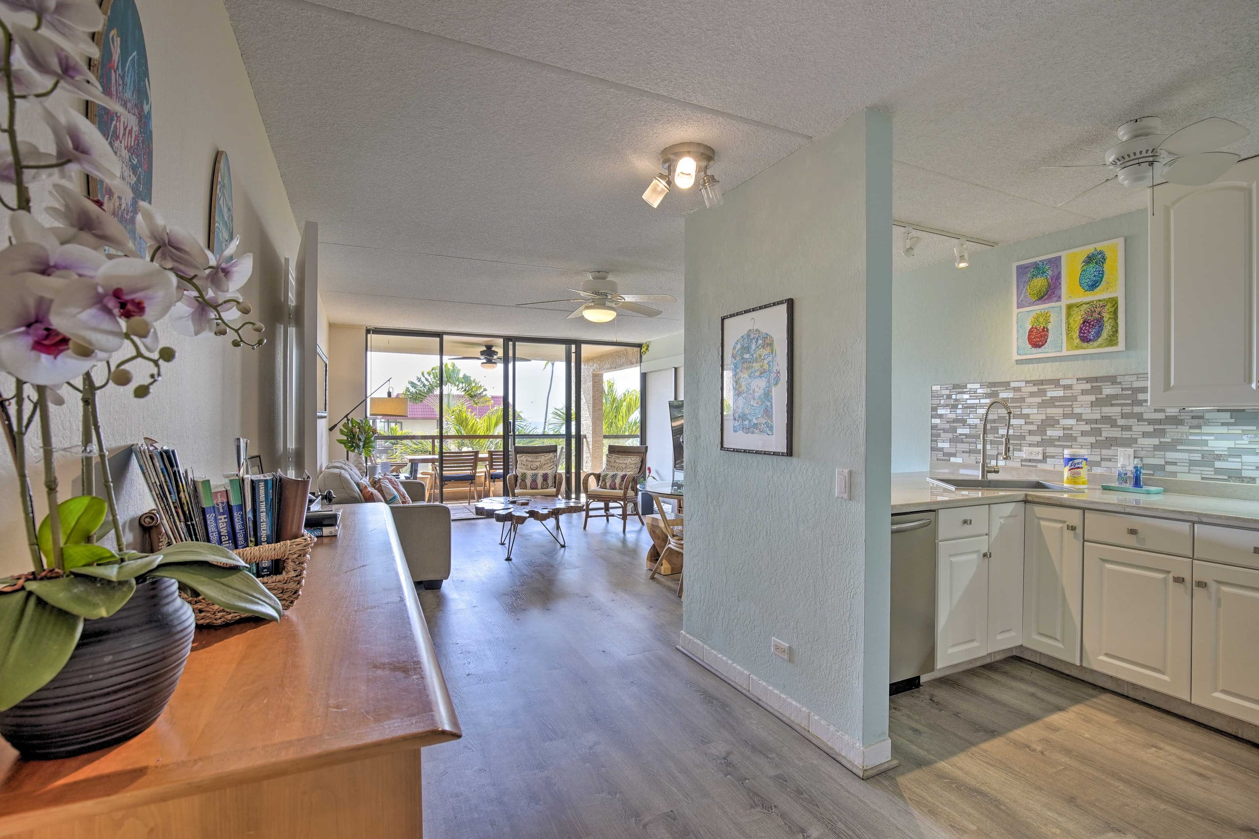 Condo in Kailua-Kona · ★4.6 · 2 bedrooms · 3 beds · 3 baths - Image 6