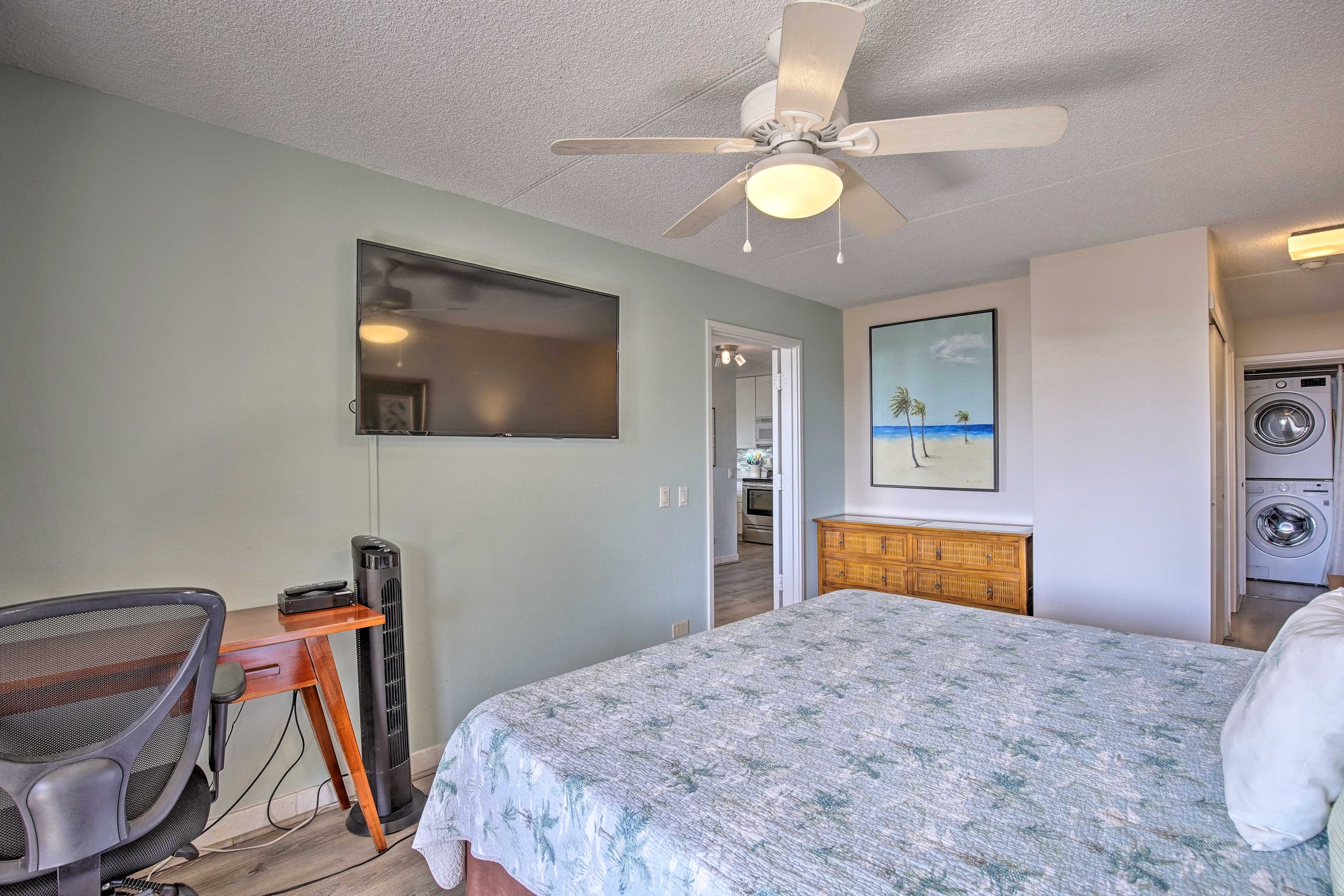 Condo in Kailua-Kona · ★4.6 · 2 bedrooms · 3 beds · 3 baths - Image 17