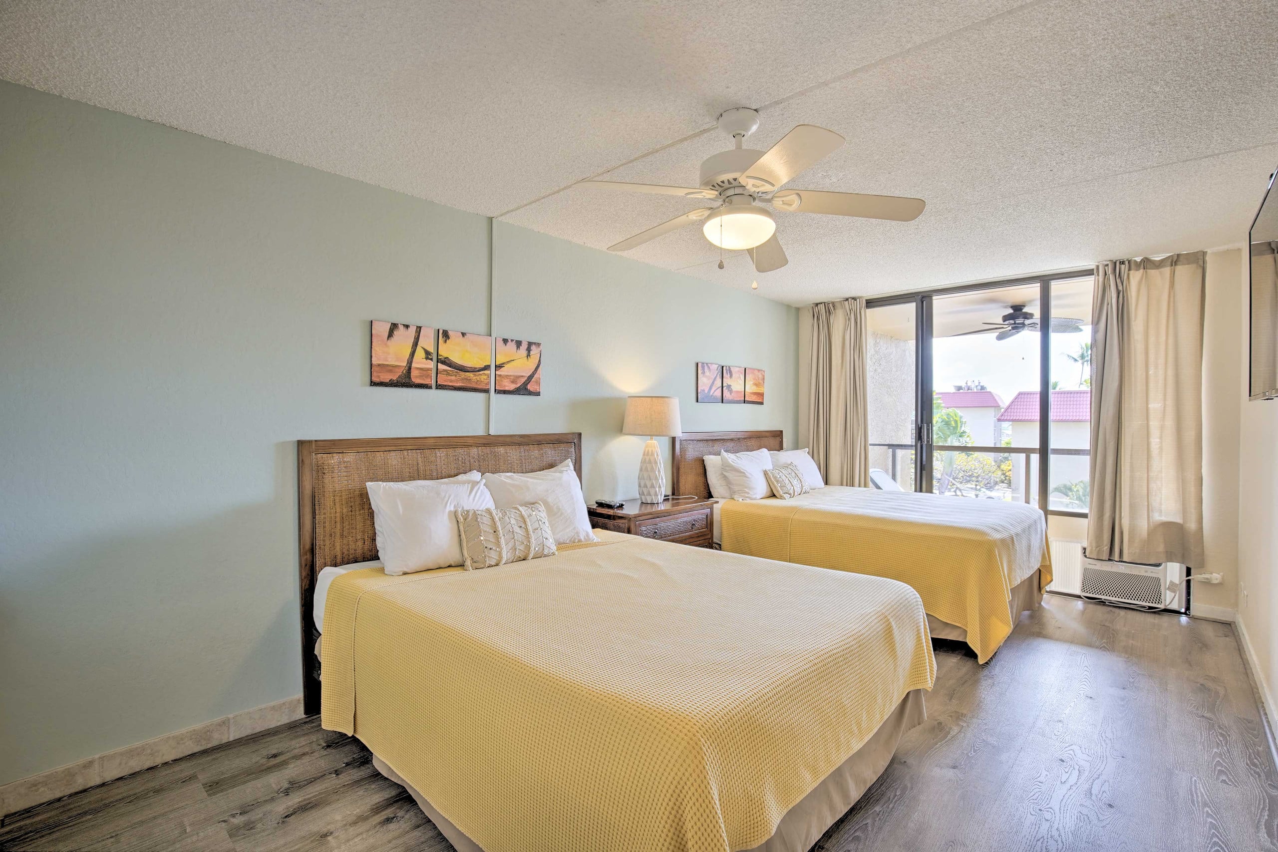 Condo in Kailua-Kona · ★4.6 · 2 bedrooms · 3 beds · 3 baths - Image 19