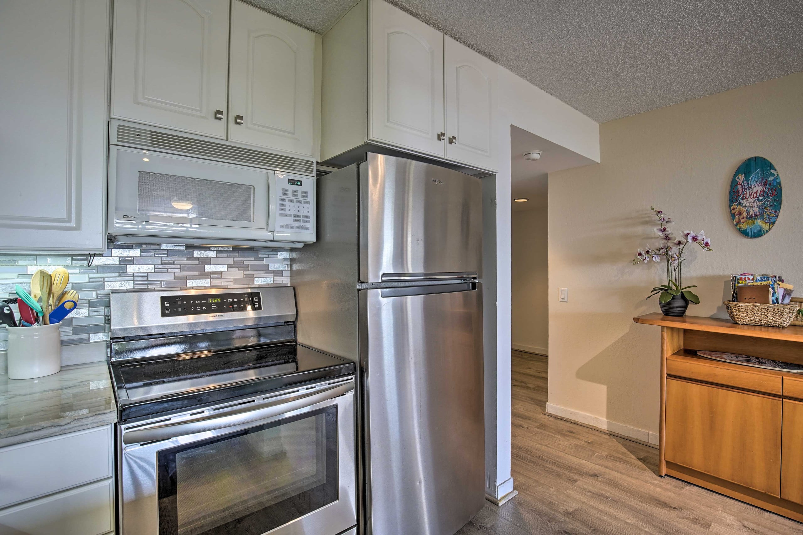 Condo in Kailua-Kona · ★4.6 · 2 bedrooms · 3 beds · 3 baths - Image 8