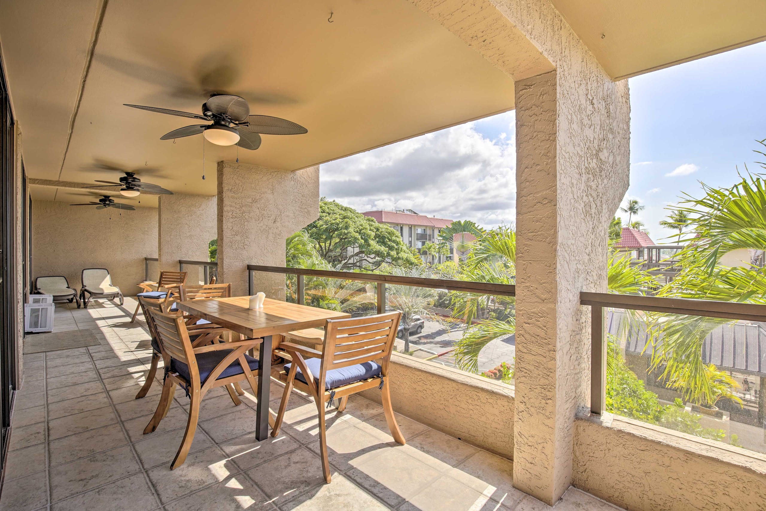 Condo in Kailua-Kona · ★4.6 · 2 bedrooms · 3 beds · 3 baths - Image 10