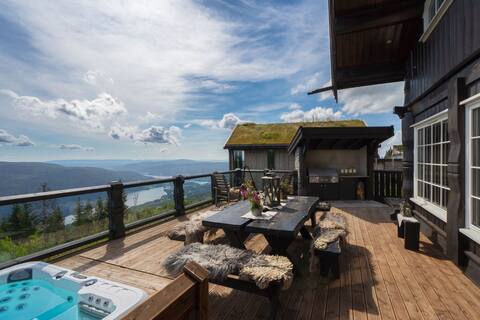UNIQUE LargeCabin-20 beds-fantastic location