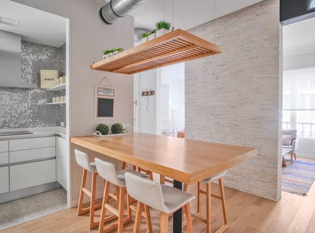 Salamanca Goya area 5 pax gallery image 4