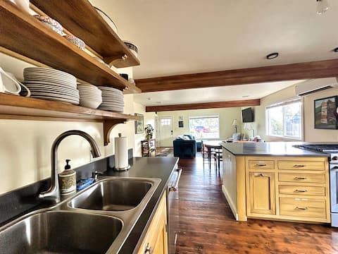 Family Friendly Home on the Park