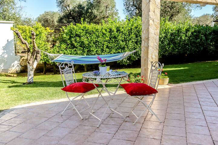 Villa indipendente con piscina by pugliadamare gallery image 3