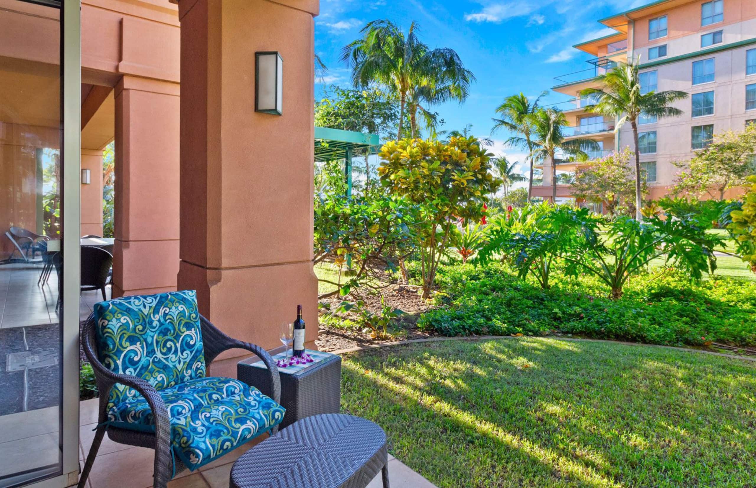 Condo in Lahaina · ★4.82 · 2 bedrooms · 4 beds · 2 shared baths - Image 9
