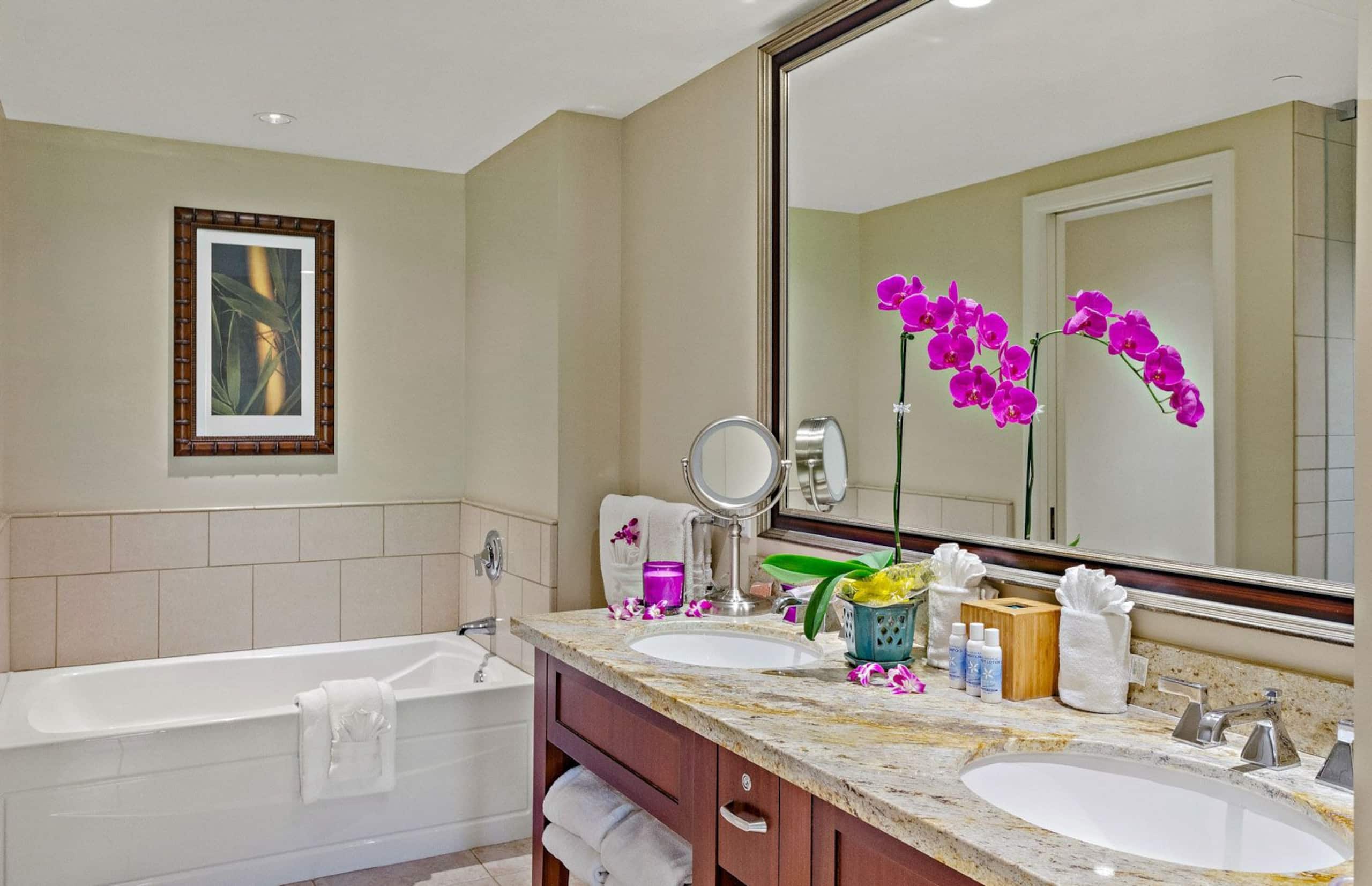 Condo in Lahaina · ★4.82 · 2 bedrooms · 4 beds · 2 shared baths - Image 29