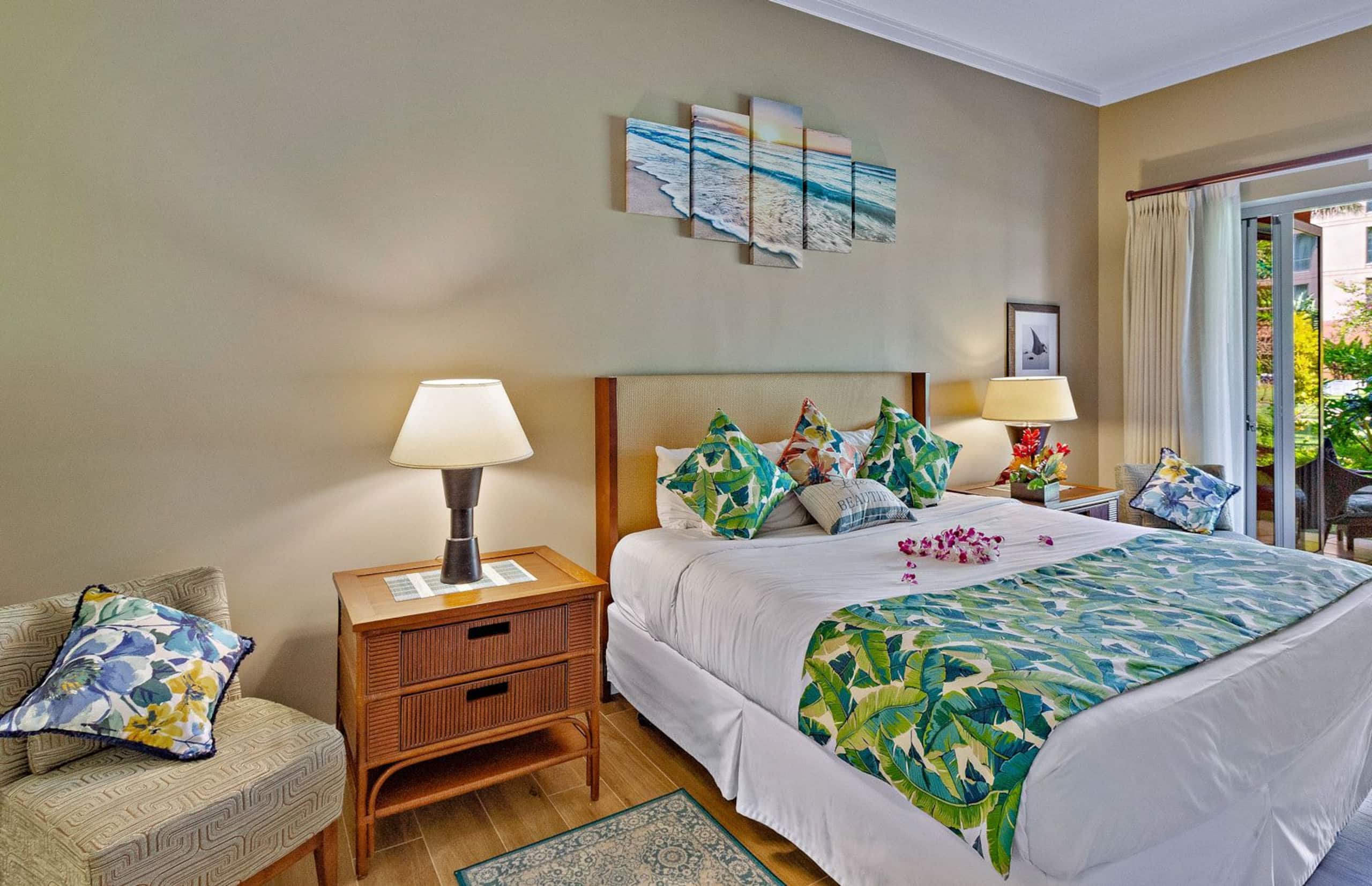 Condo in Lahaina · ★4.82 · 2 bedrooms · 4 beds · 2 shared baths - Image 27