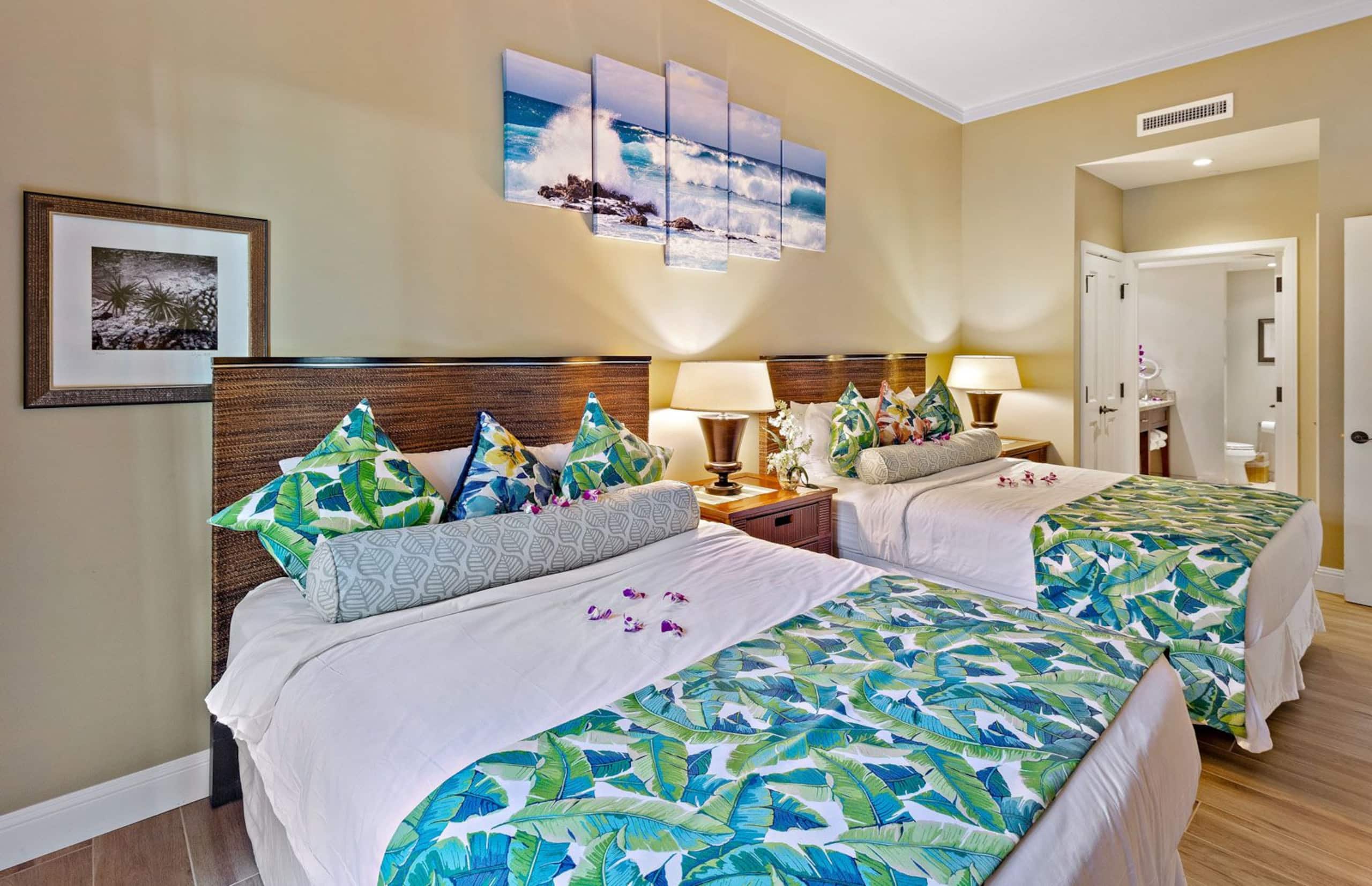 Condo in Lahaina · ★4.82 · 2 bedrooms · 4 beds · 2 shared baths - Image 22