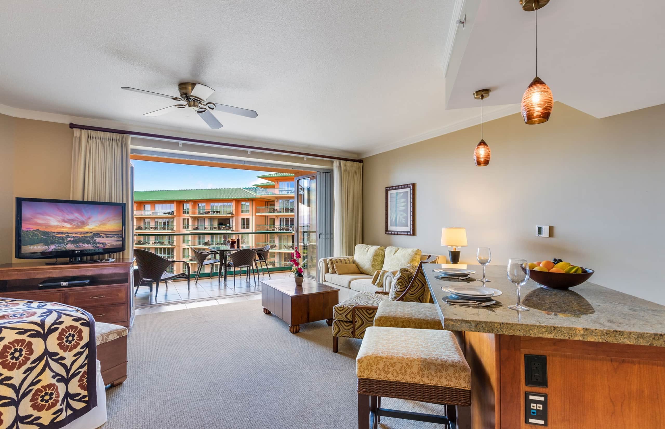 Condo in Lahaina · ★4.91 · Studio · 2 beds · 1 bath - Image 9