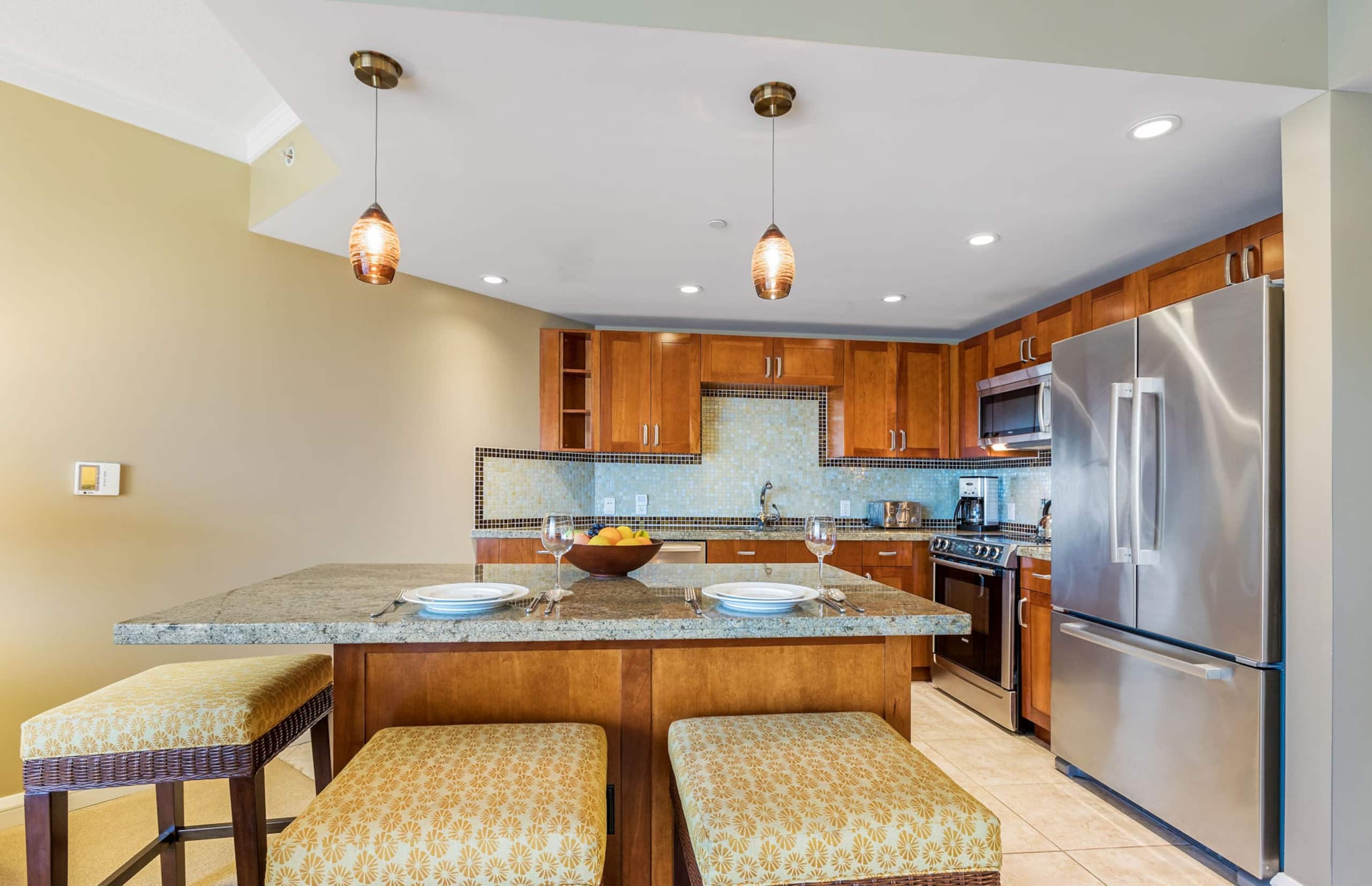 Condo in Lahaina · ★4.91 · Studio · 2 beds · 1 bath - Image 6