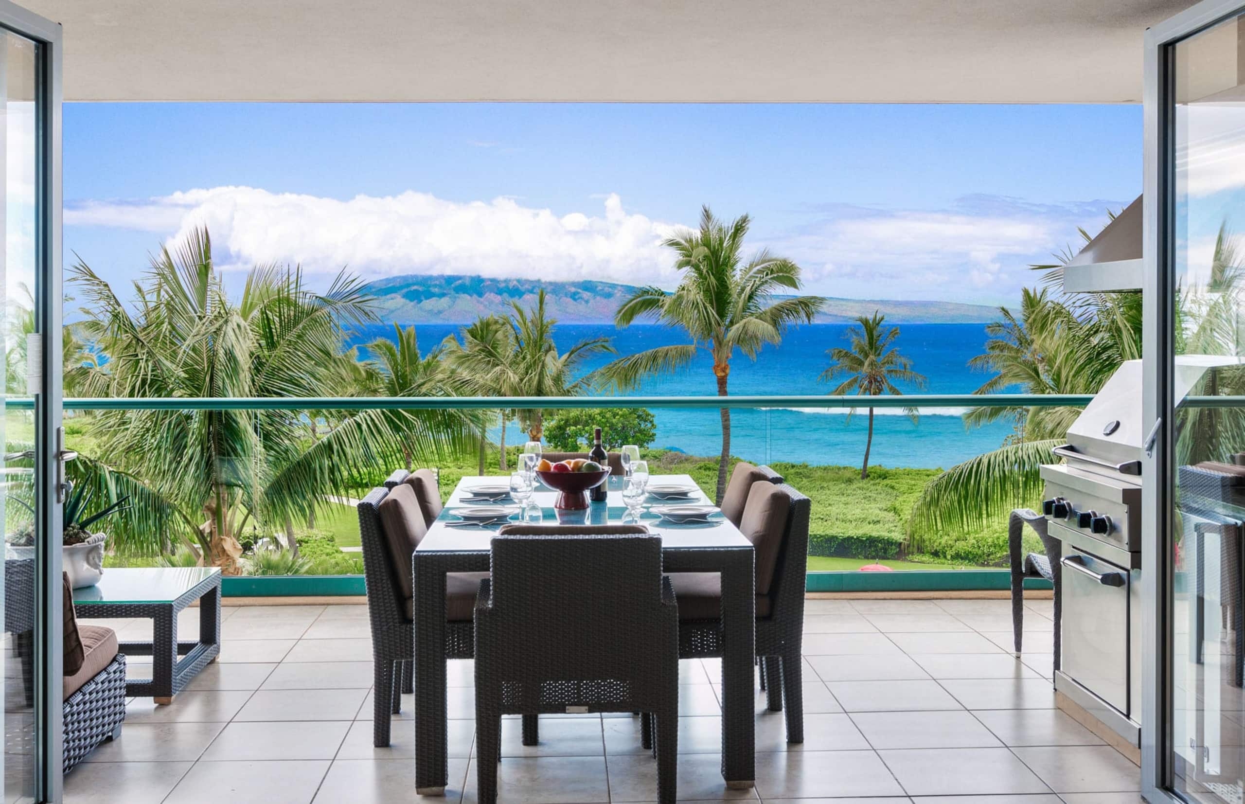 Condo in Lahaina · ★5.0 · 3 bedrooms · 4 beds · 3 baths - Image 1