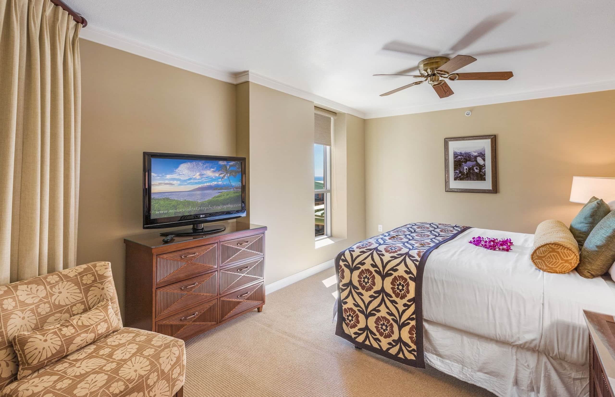 Condo in Lahaina · ★4.9 · 2 bedrooms · 3 beds · 2 baths - Image 19