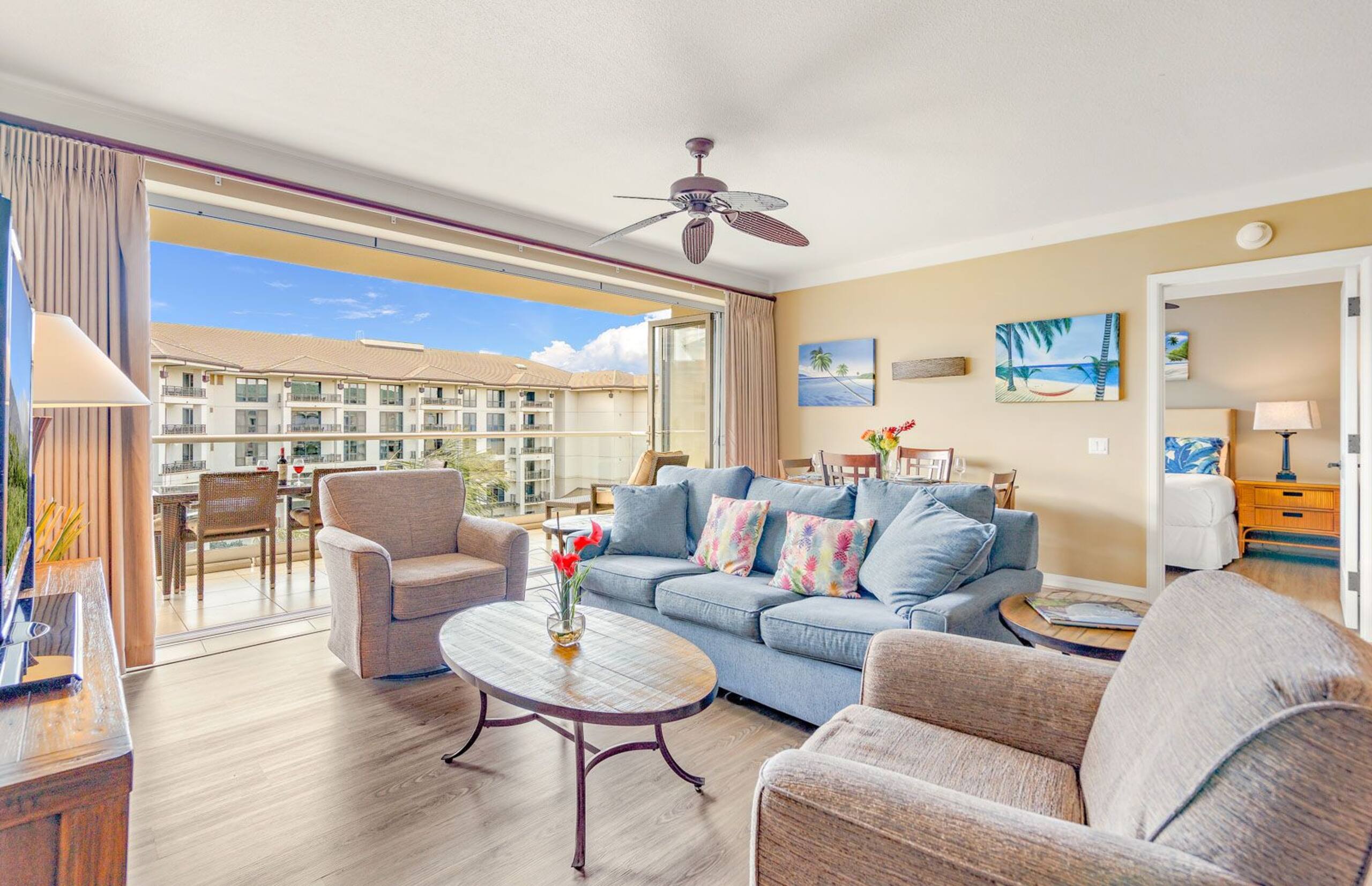 Condo in Lahaina · ★4.89 · 2 bedrooms · 3 beds · 2 baths - Image 12