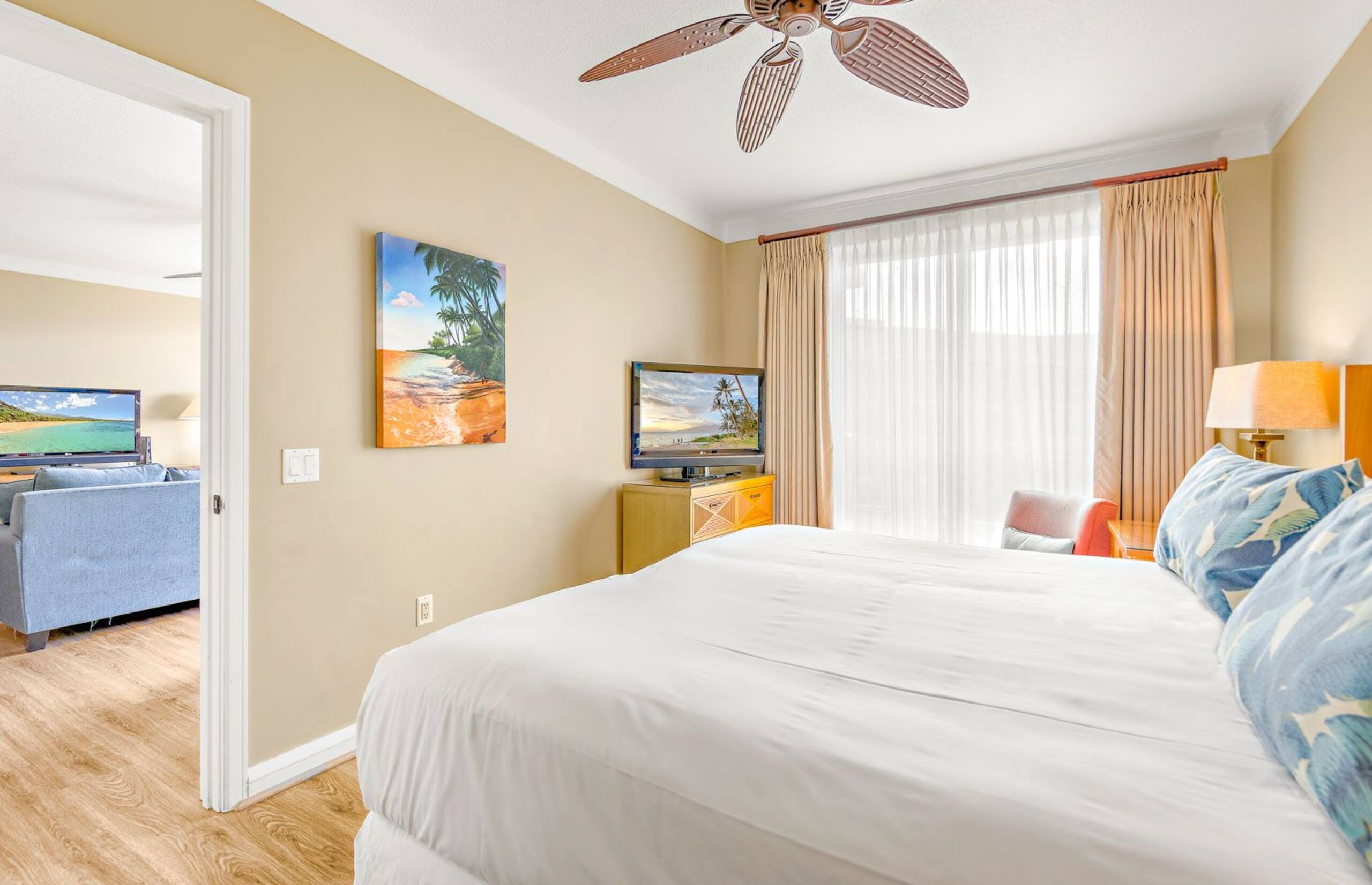Condo in Lahaina · ★4.89 · 2 bedrooms · 3 beds · 2 baths - Image 25